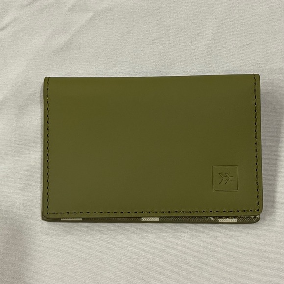 Thread Tank Other - Thread Scout Bifold Wallet Olive‎ Green Checkerboard Pattern